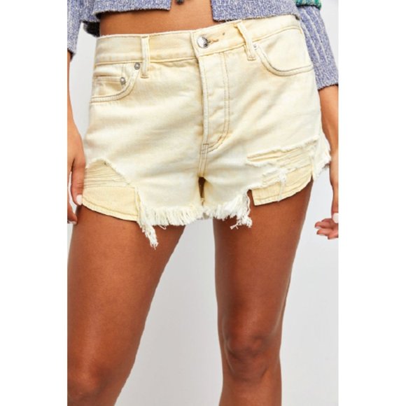 FREE PEOPLE Banana Split Loving Good Vibration Shorts - Size 27 NWT - Picture 3 of 3